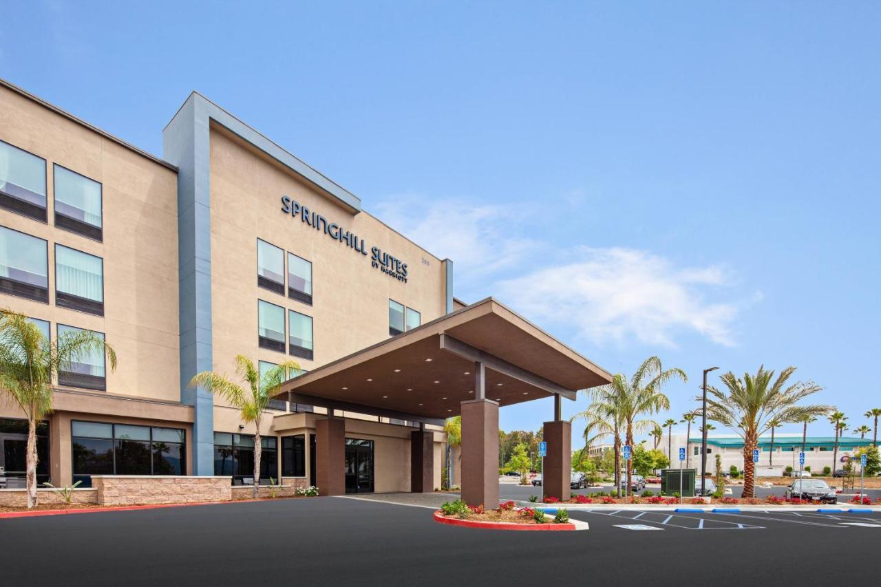 Springhill Suites By Marriott Escondido Downtown Exterior photo