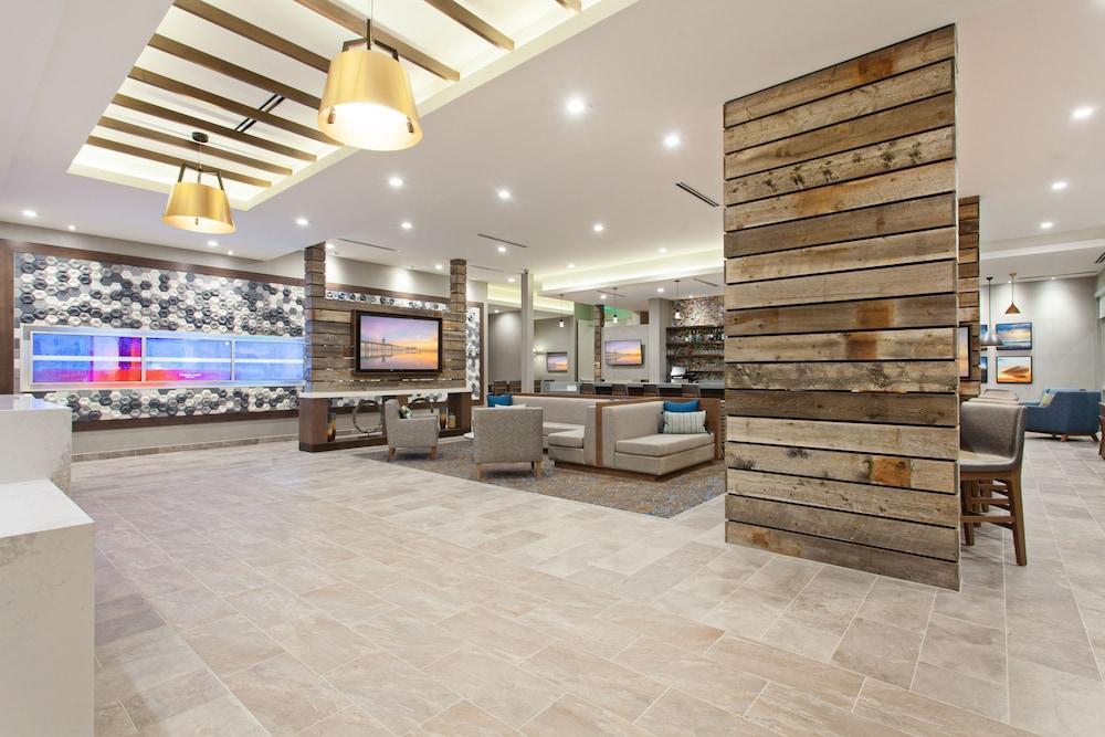 Springhill Suites By Marriott Escondido Downtown Exterior photo